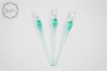 Toc drept sticla caligrafie verde